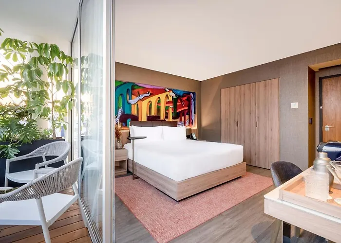 Mondrian Condesa