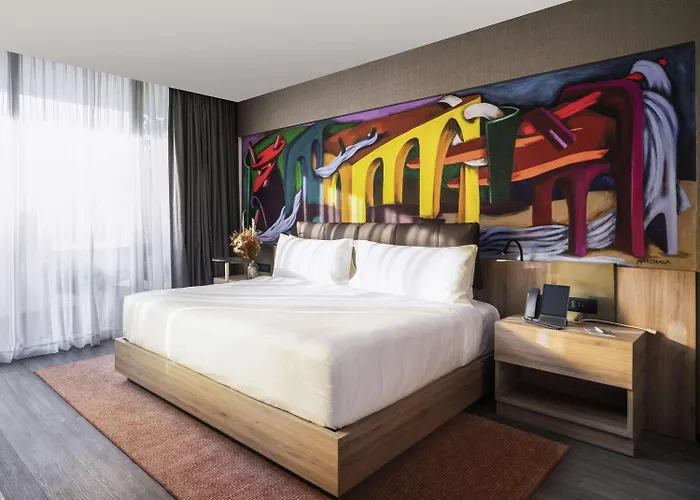 Mondrian Condesa
